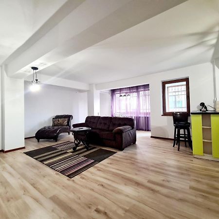 R.O.S.E. Apartment Constanta Exterior photo