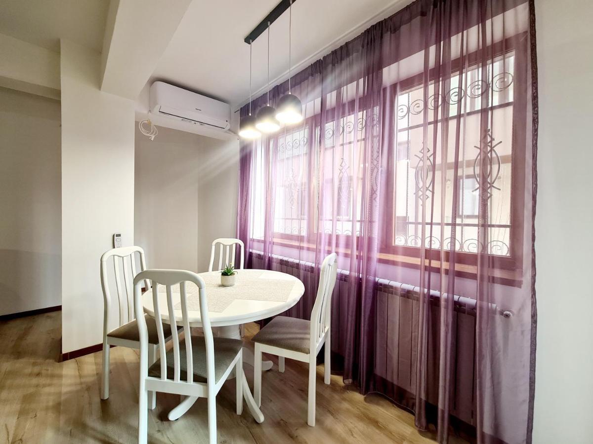 R.O.S.E. Apartment Constanta Exterior photo
