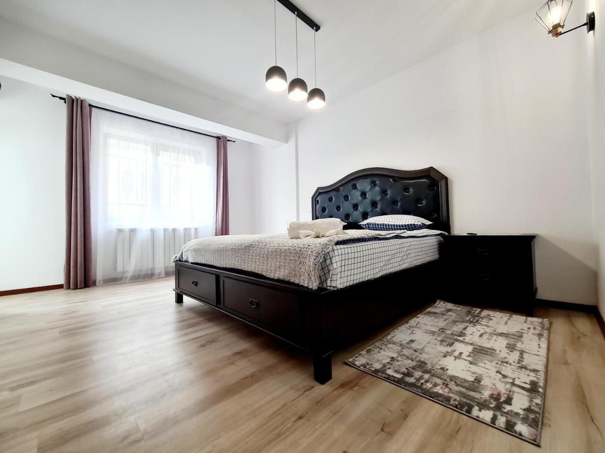 R.O.S.E. Apartment Constanta Exterior photo