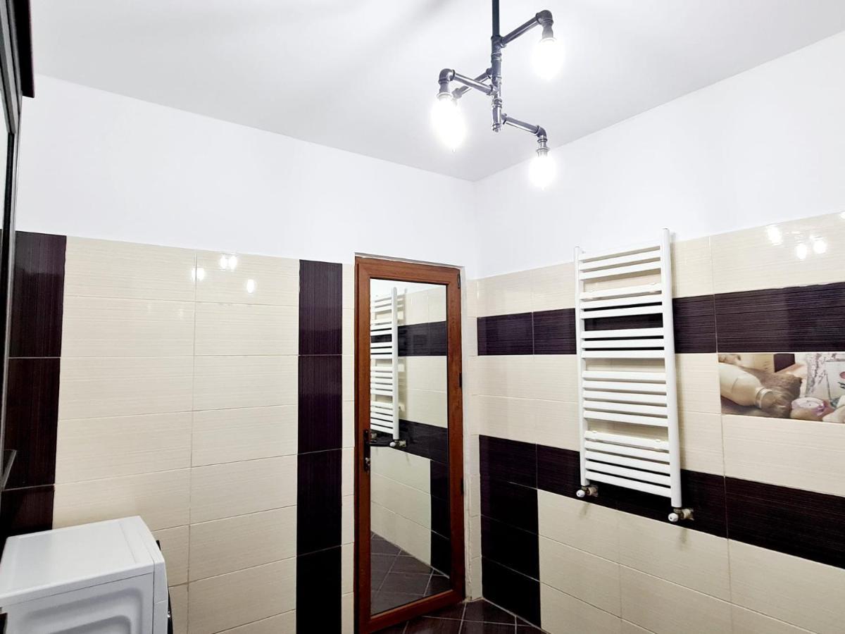 R.O.S.E. Apartment Constanta Exterior photo