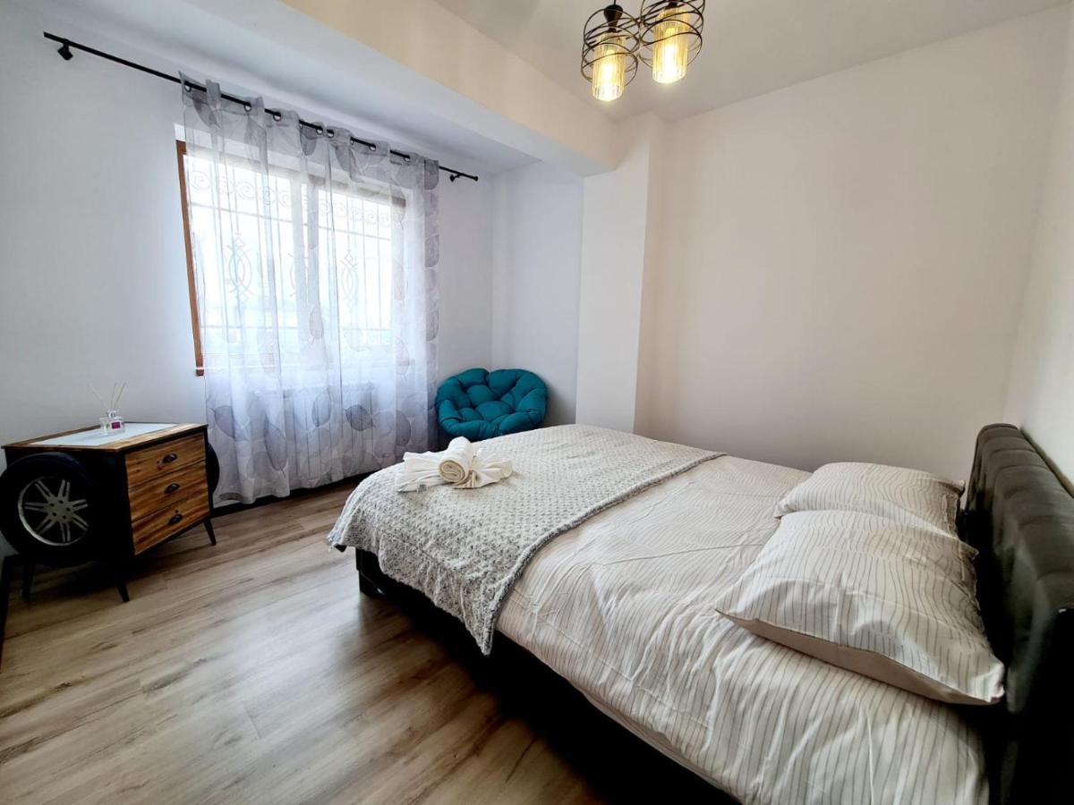 R.O.S.E. Apartment Constanta Exterior photo